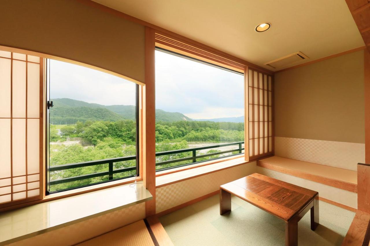 ホテル 景水 長野市 エクステリア 写真